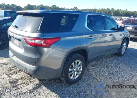 2018 Chevrolet Traverse Ls z USA, uszkodzony, nr VIN 1GNERFKW1JJ283849